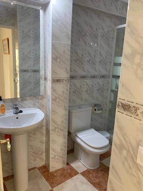Edif Casablanca Apartment Нерха Екстериор снимка