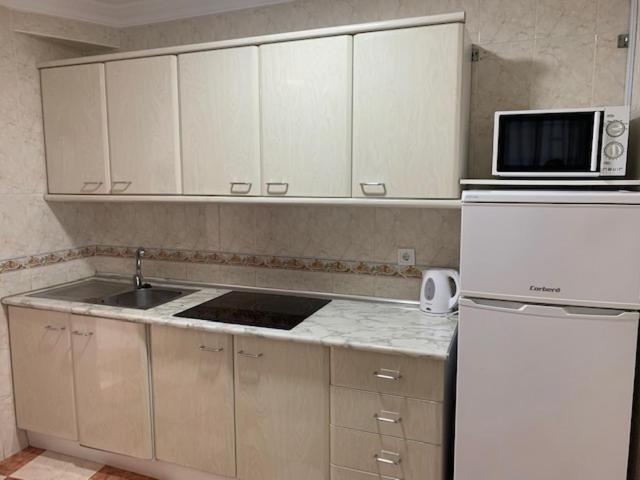 Edif Casablanca Apartment Нерха Екстериор снимка