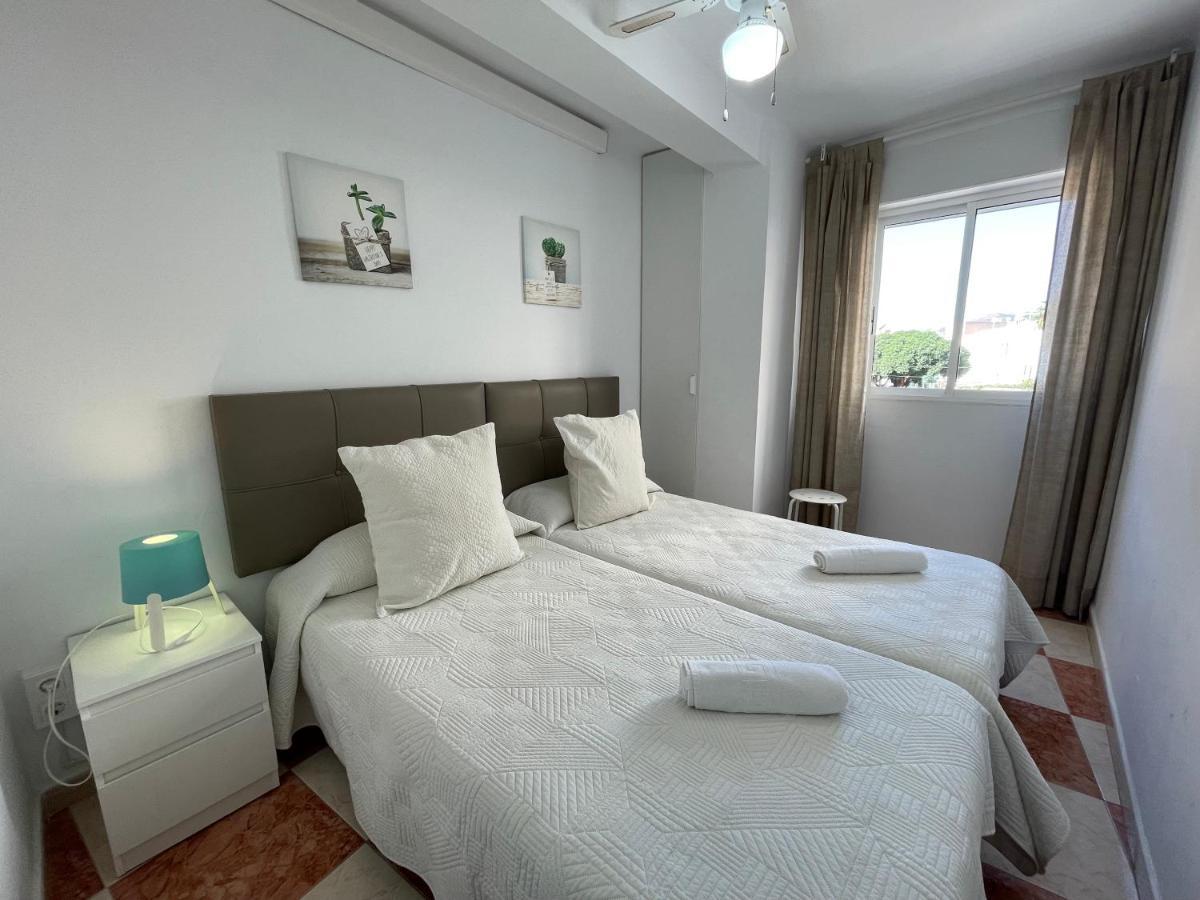 Edif Casablanca Apartment Нерха Екстериор снимка